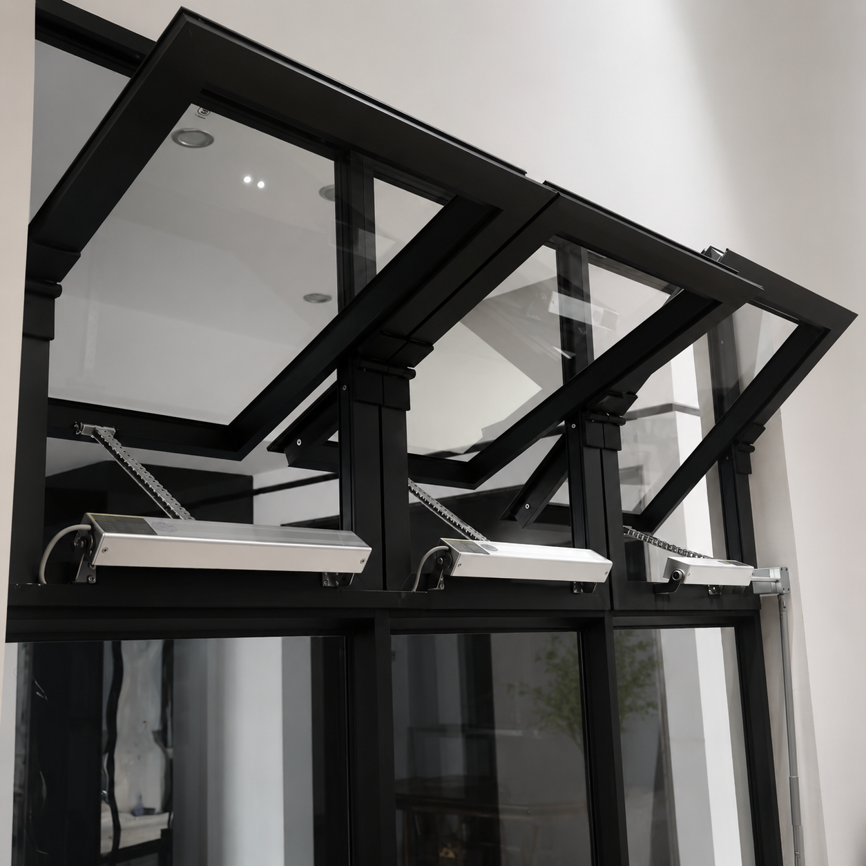 ustom Aluminum Electric Smoke Vent Window with Fire Control System Integration